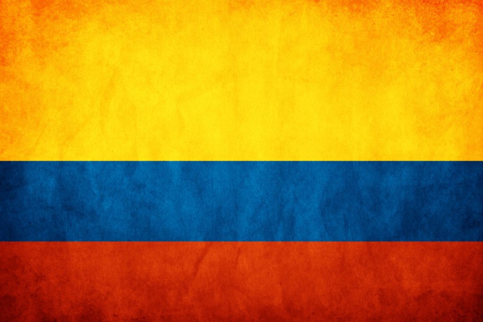 colombia_grunge_flag_by_think0